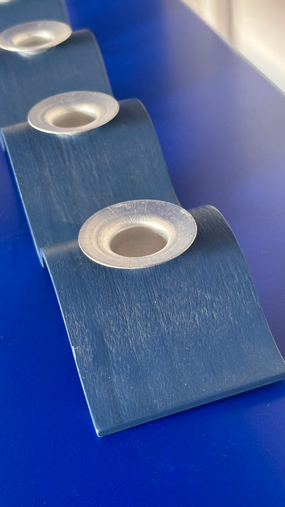 WAVY CANDLE HOLDER