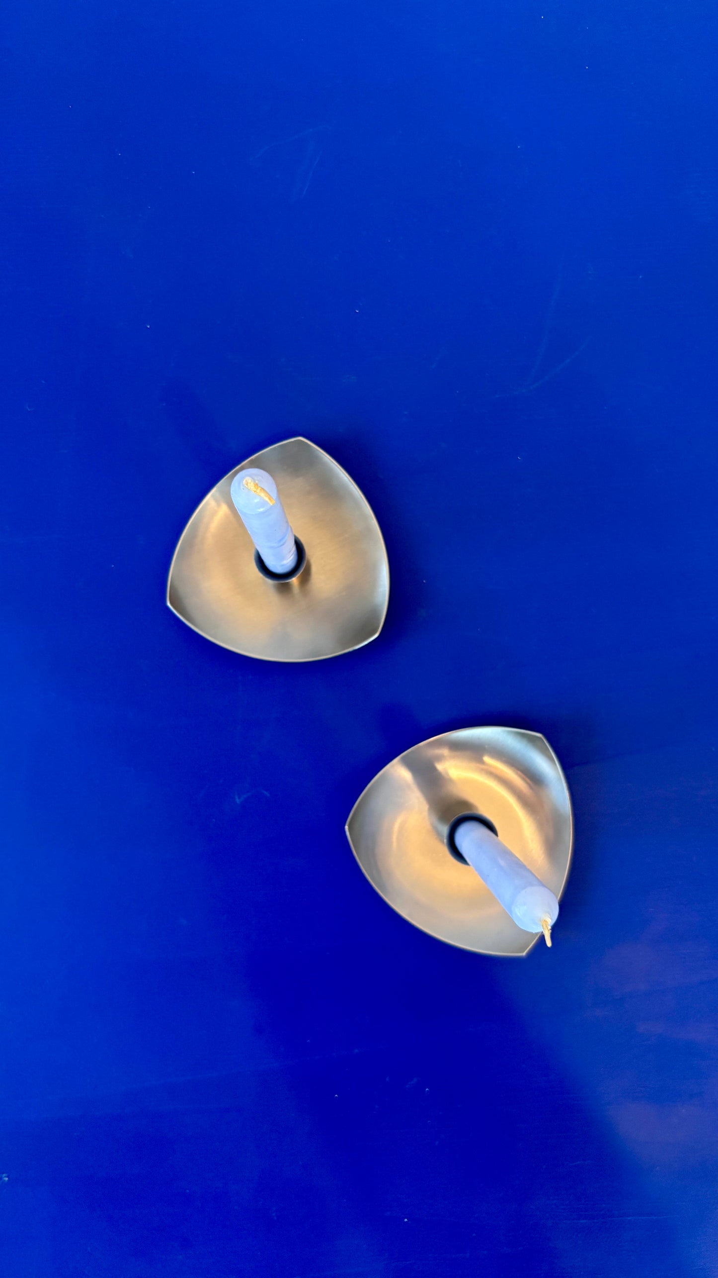 SCANDI FINE TRIANGULAR CANDLE HOLDER - set of 2