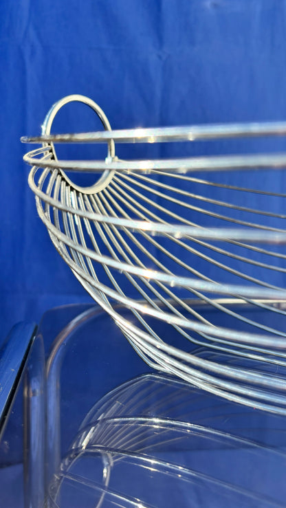 WIRE FRUIT BOWL