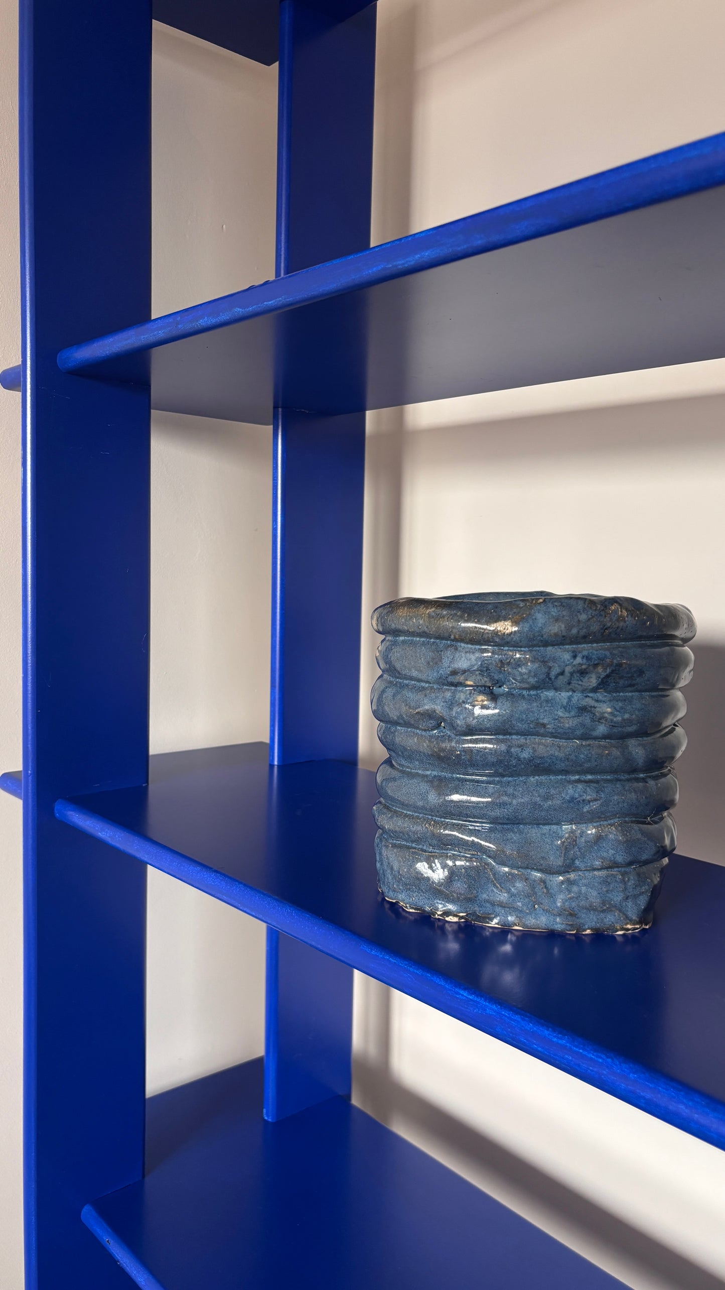 BOLD CERAMIC LAYER VASE