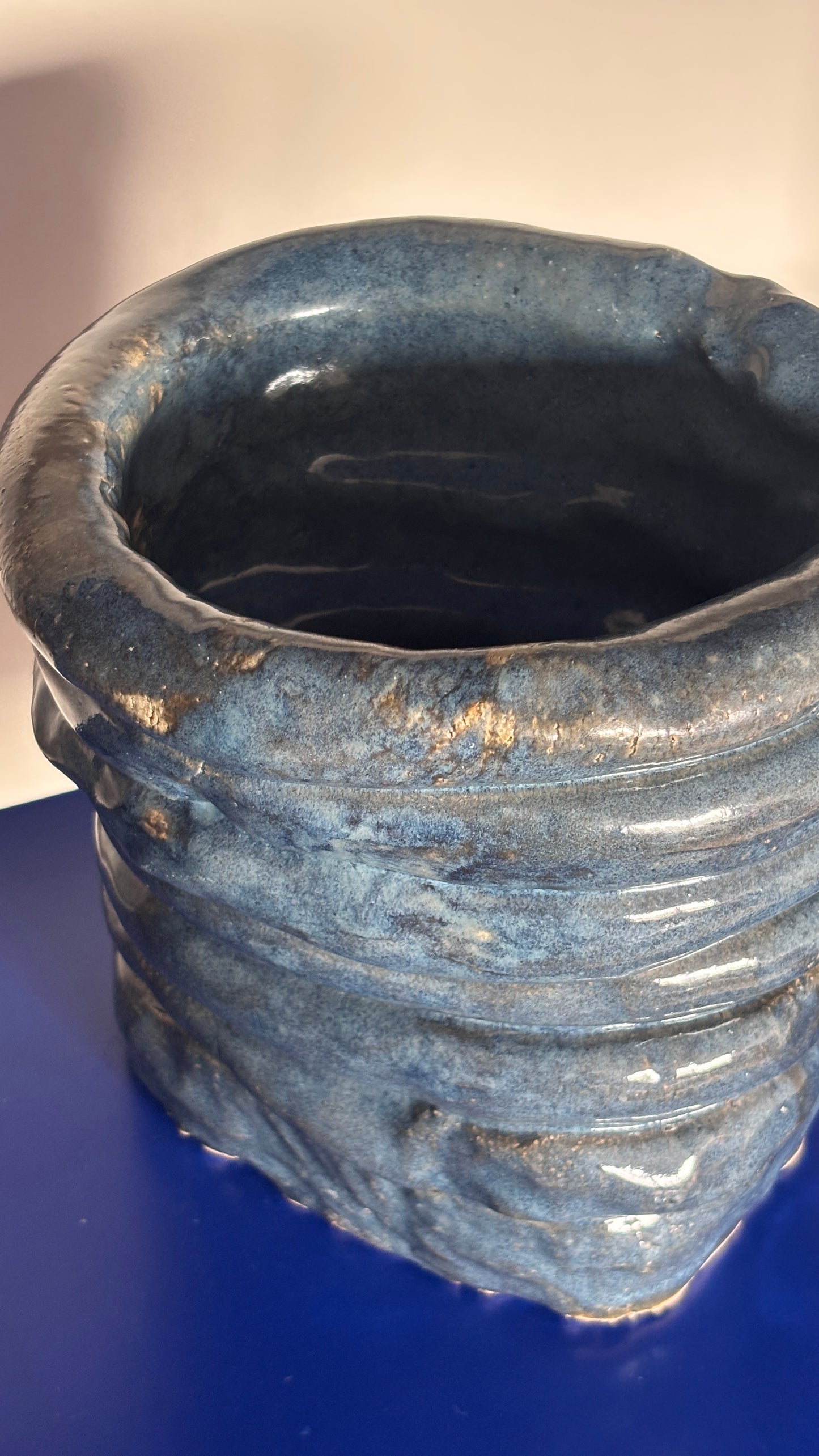 BOLD CERAMIC LAYER VASE