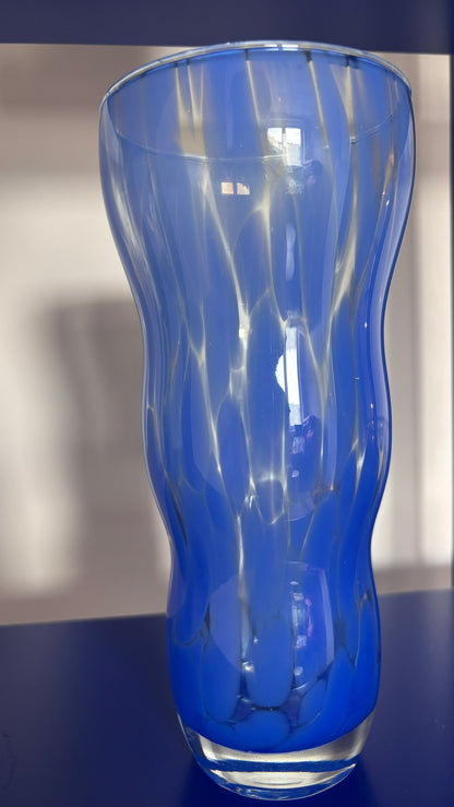 SHAPED MURANO VASE in blue