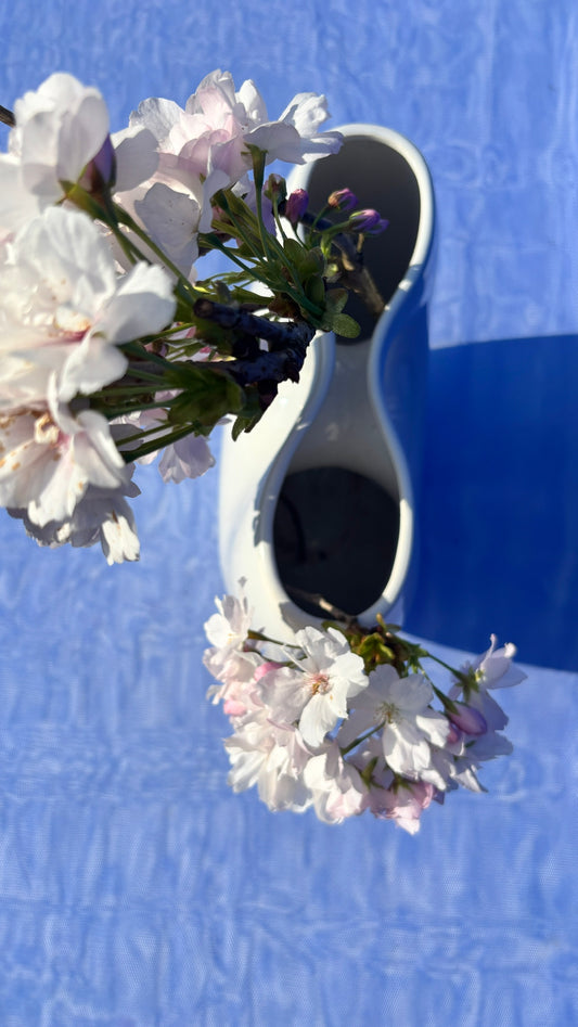 HANDBAG VASE