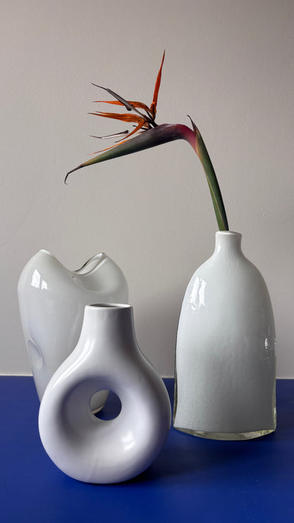 WHITE SHAPED GLASS VASE