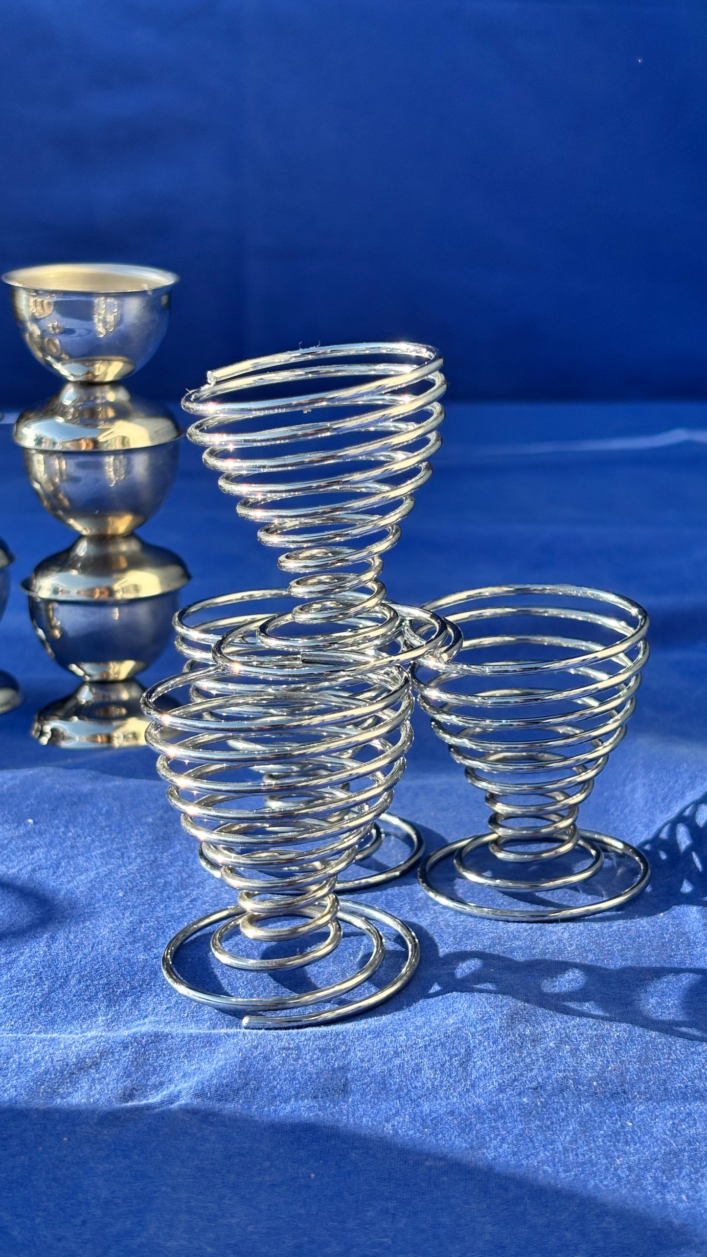 BOUNCY WIRE EGG CUPS CHROME /piece
